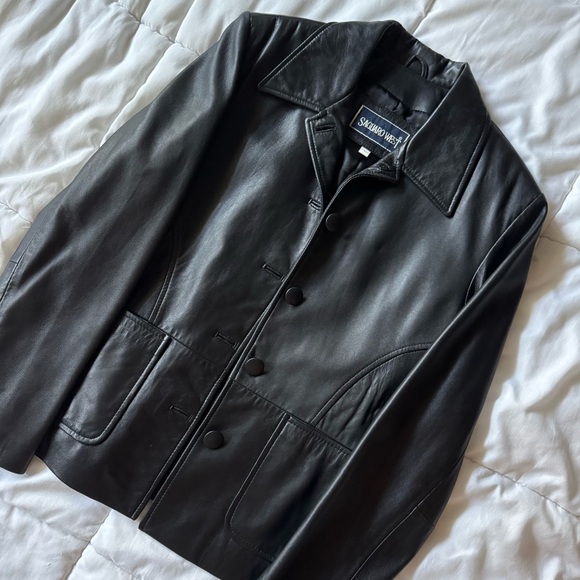 Vintage Black Genuine Leather Jacket - Picture 4 of 7